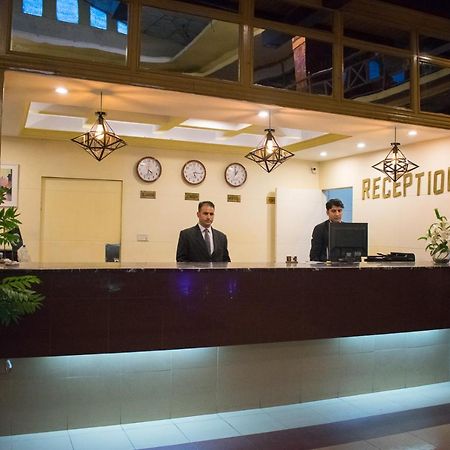 Hotel Royal Palace Равалпинди Екстериор снимка