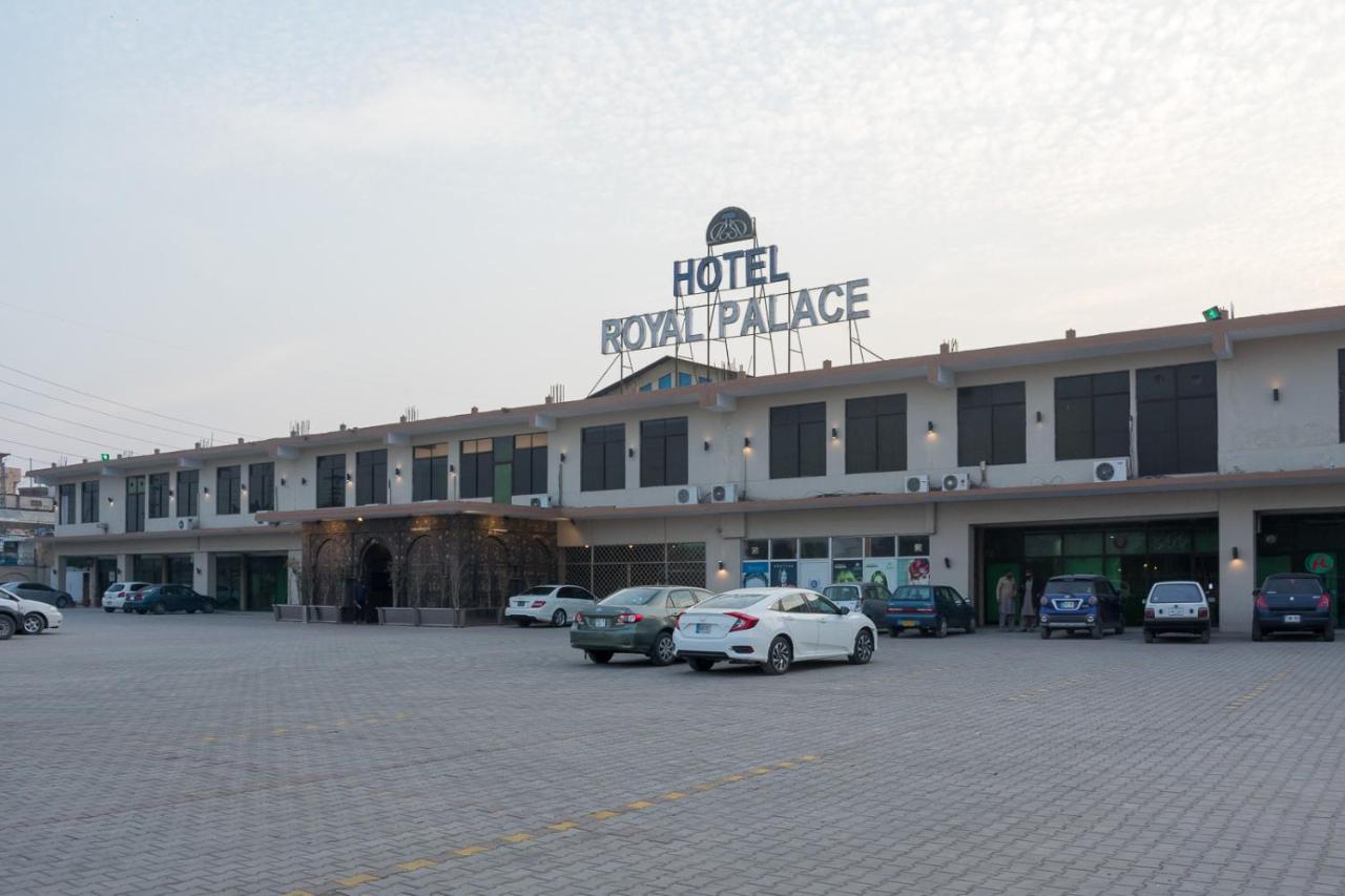 Hotel Royal Palace Равалпинди Екстериор снимка