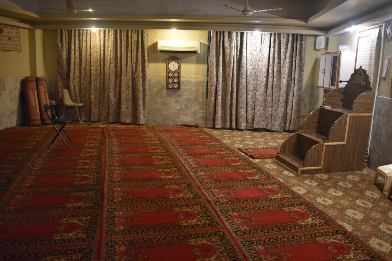 Hotel Royal Palace Равалпинди Екстериор снимка